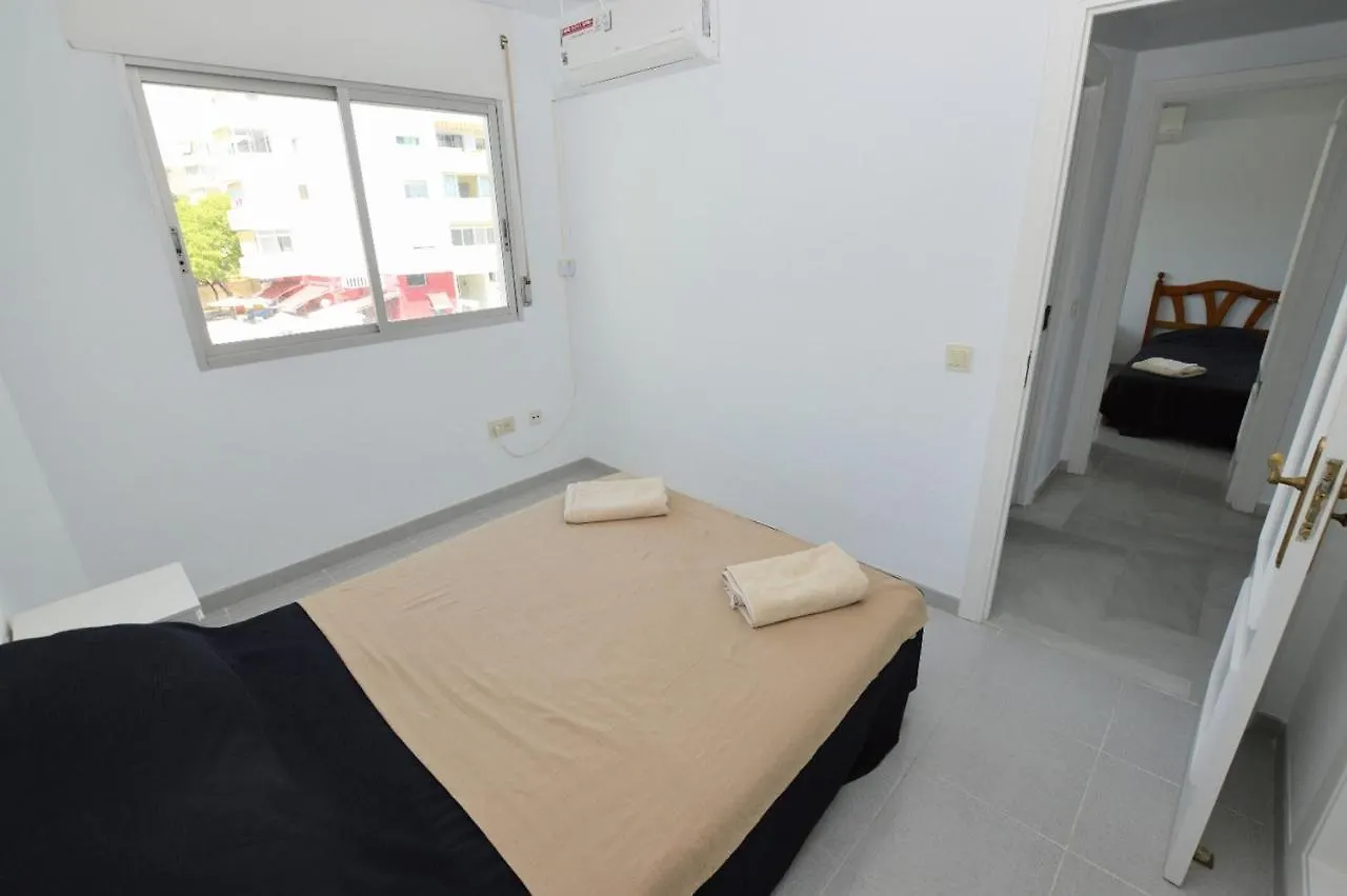 Myramar De Oasis 2 Bed Benalmadena Apartment 0*,