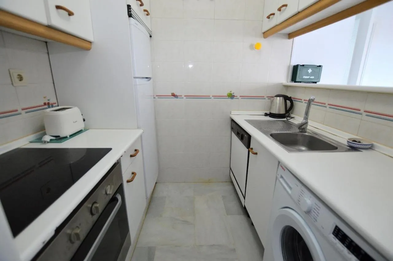 Myramar De Oasis 2 Bed Benalmadena Apartment